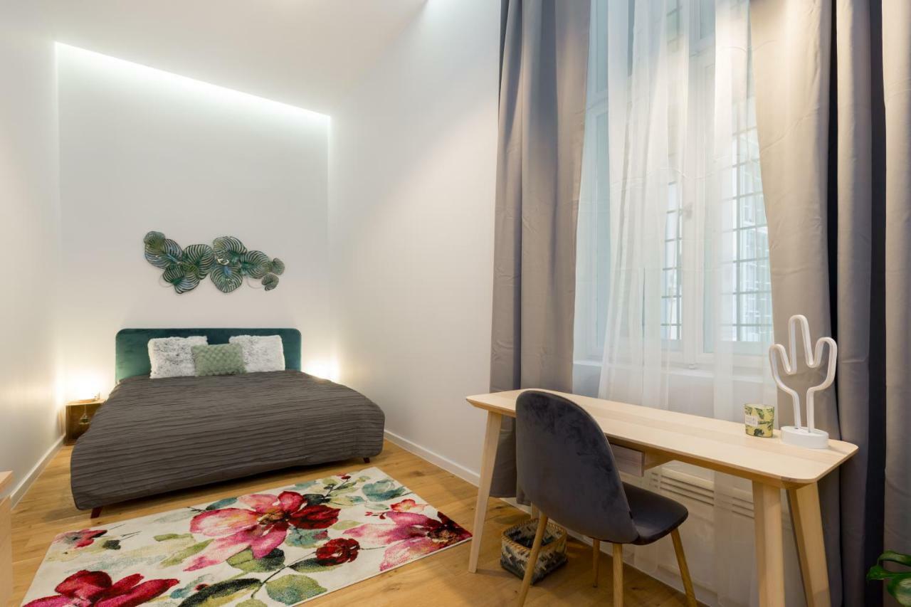 Designer Dream Home In The Center W 2Br/2Bath Budapest Extérieur photo