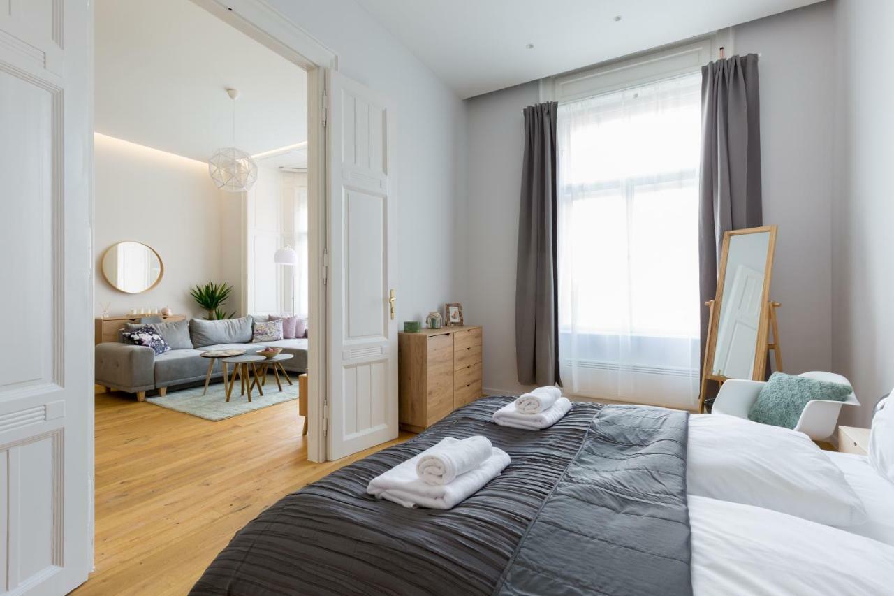 Designer Dream Home In The Center W 2Br/2Bath Budapest Extérieur photo